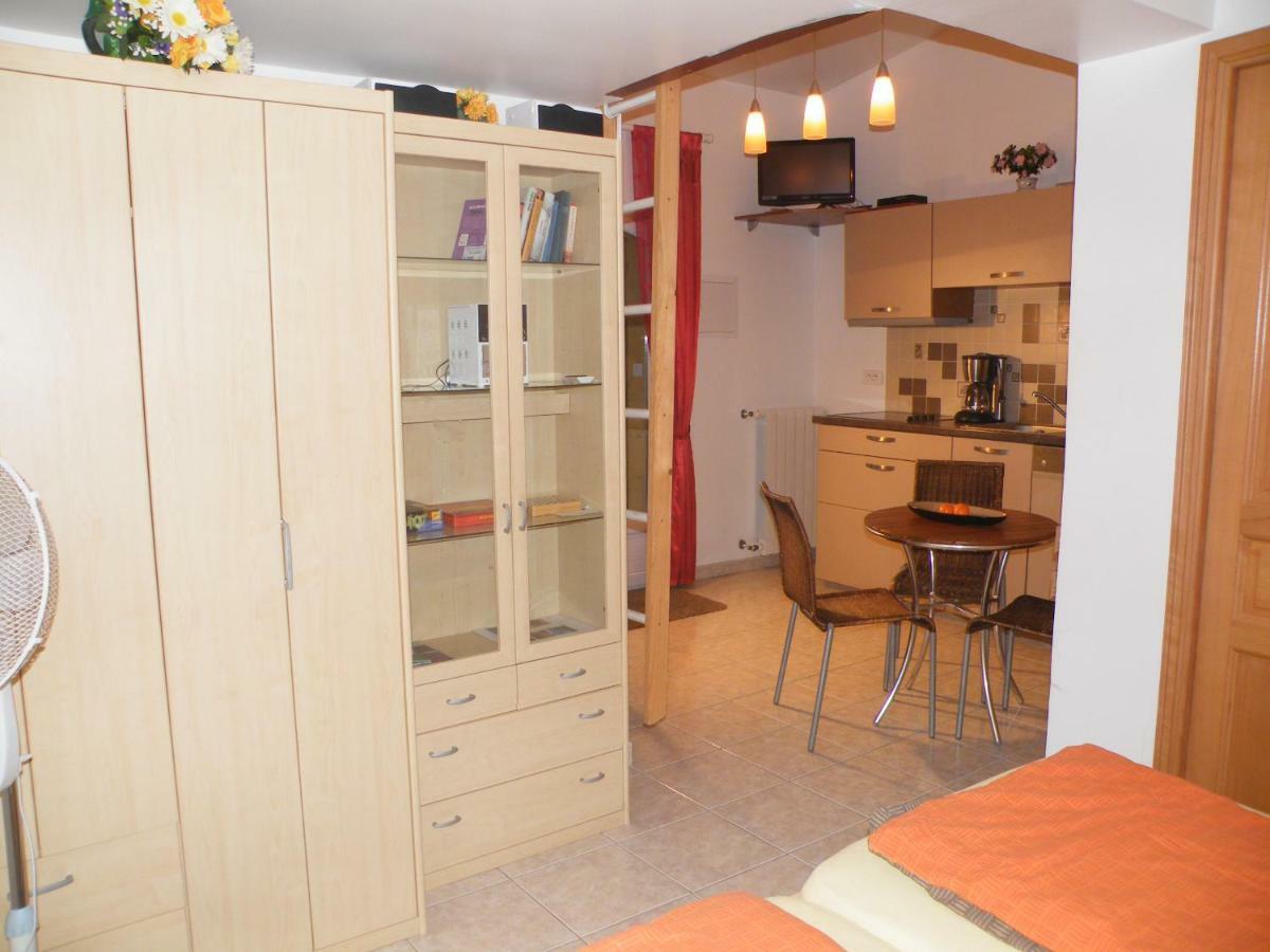 Villa Liamone Studio Fuer 3 Personen , 400 M Vom Strand, Pool, Klimaanlage Sagone  Exteriér fotografie